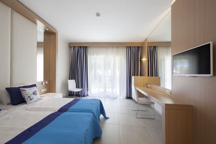 AQI Pegasos World - All inclusive