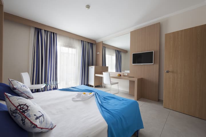 AQI Pegasos World - All inclusive
