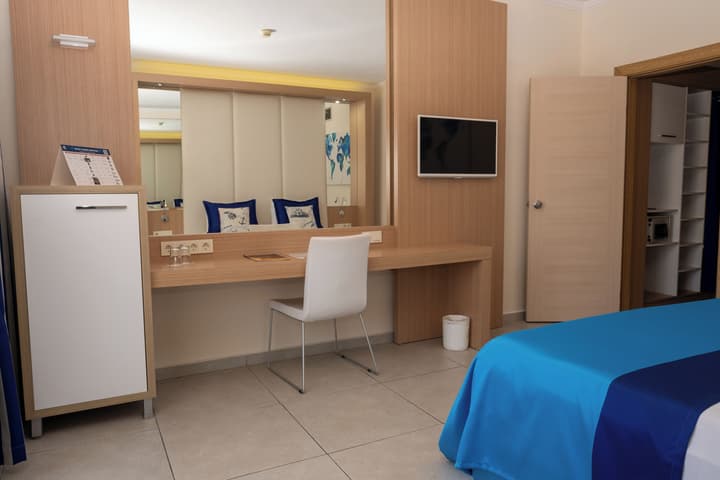 AQI Pegasos World - All inclusive