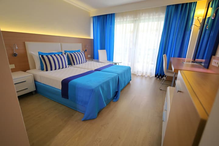 AQI Pegasos World - All inclusive
