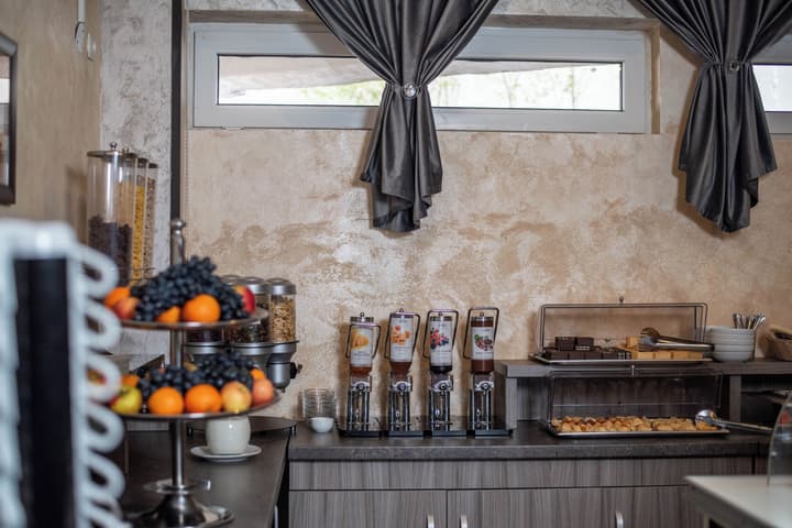 Hotel Marea Neagra
