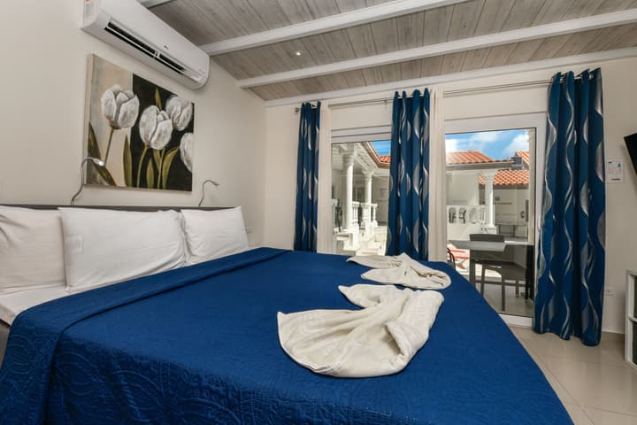 Swiss Paradise Aruba