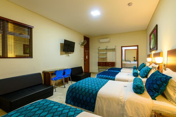 Hotel Dorado La 70