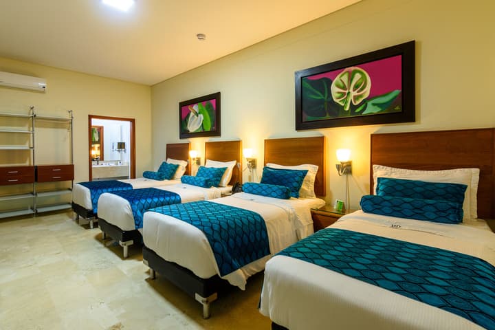Hotel Dorado La 70