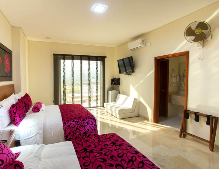 Hotel Dorado La 70