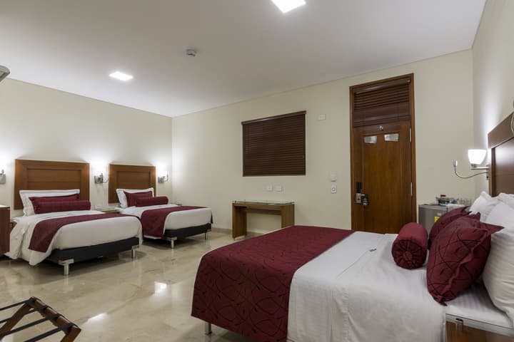Hotel Dorado La 70