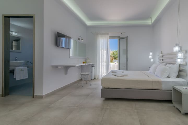 Olea Bay Hotel