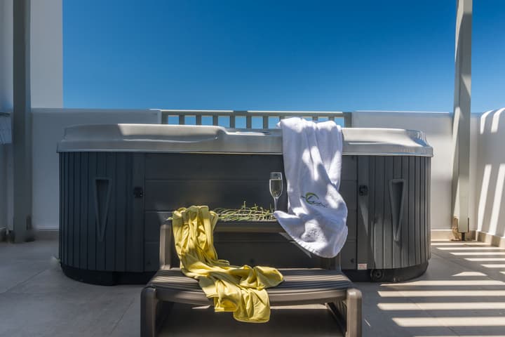 Olea Bay Hotel