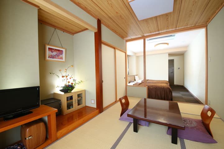 Yudanaka Ryokan Hakura