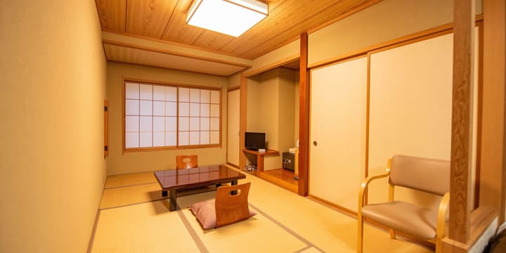 Yudanaka Ryokan Hakura
