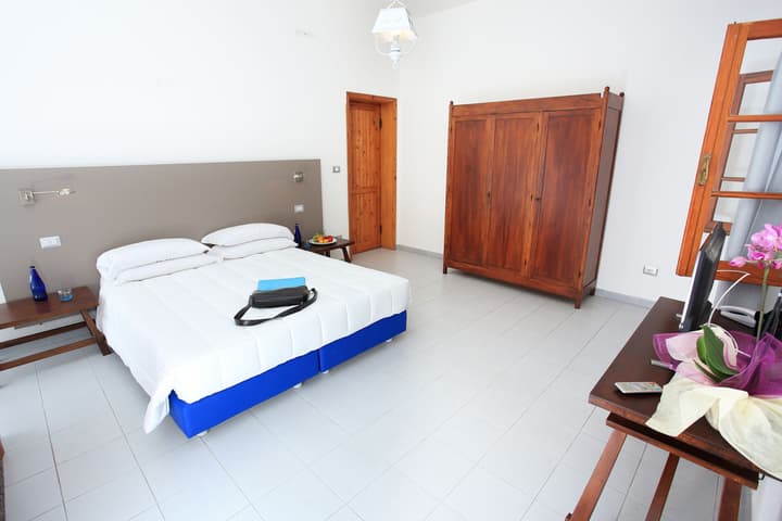 Meli Hotel