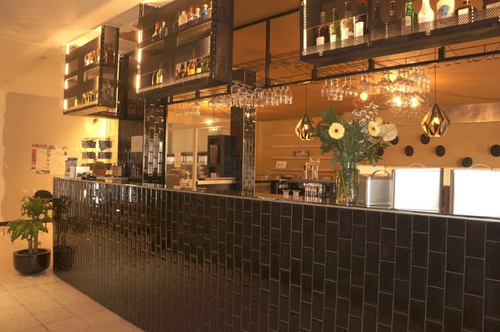 Escale Hotel