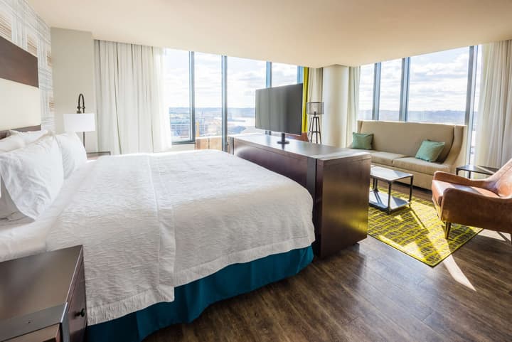 Hampton Inn & Suites Washington DC-Navy Yard