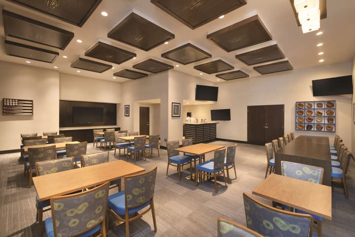 Hampton Inn & Suites Washington DC-Navy Yard