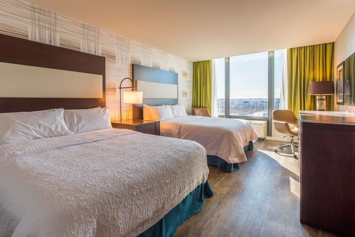 Hampton Inn & Suites Washington DC-Navy Yard