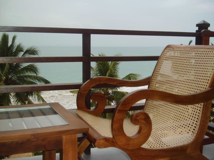 Paradise Beach Club