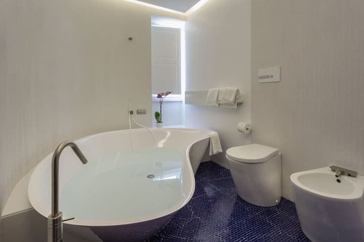 Zafran Boutique Hotel