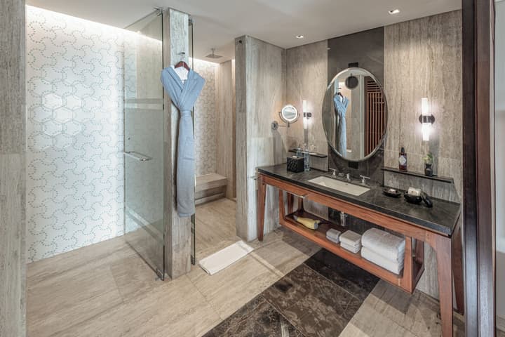 Hyatt Centric Playa del Carmen - Downtown House & Beach House