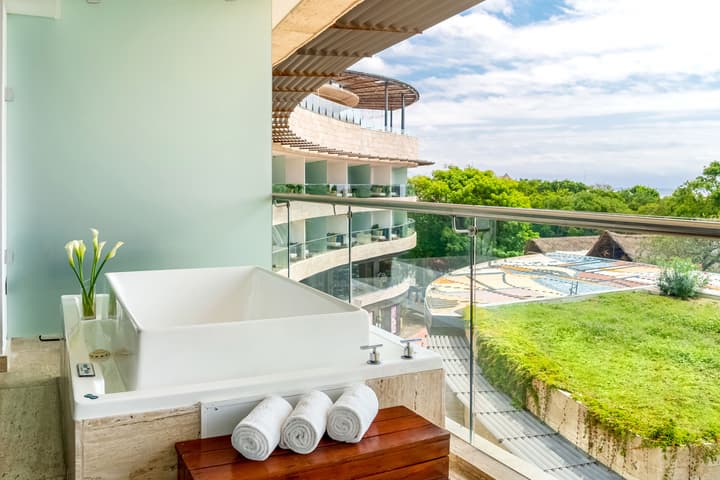 Hyatt Centric Playa del Carmen - Downtown House & Beach House