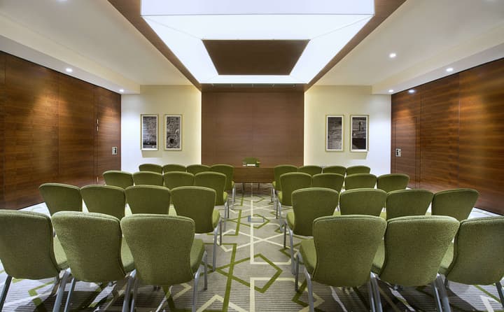 Hilton Garden Inn Dubai Deira