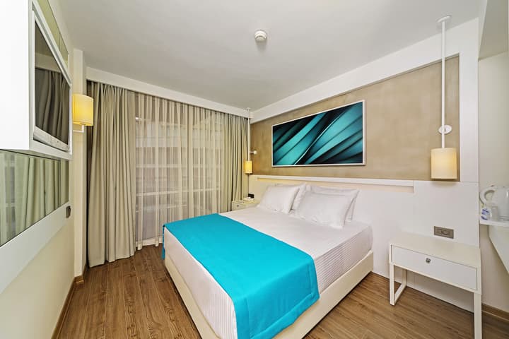 Poseidon Hotel - Adults Only