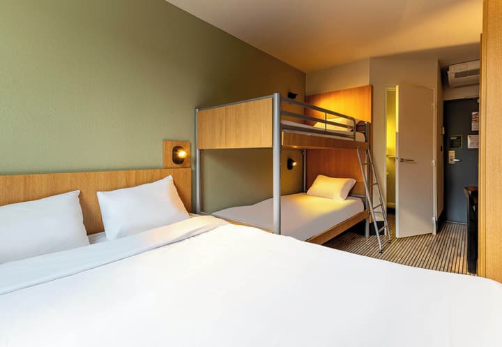 B&B HOTEL Marne-la-Vallée Bussy-Saint-Georges