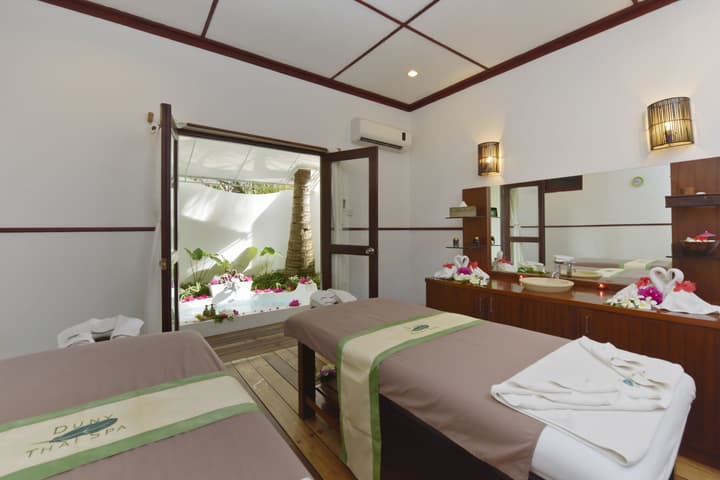 Angaga Island Resort & Spa