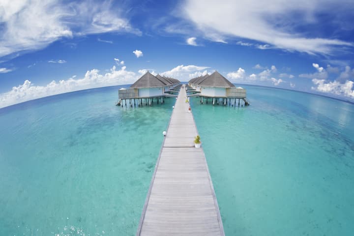 Angaga Island Resort & Spa