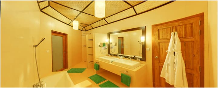 Angaga Island Resort & Spa