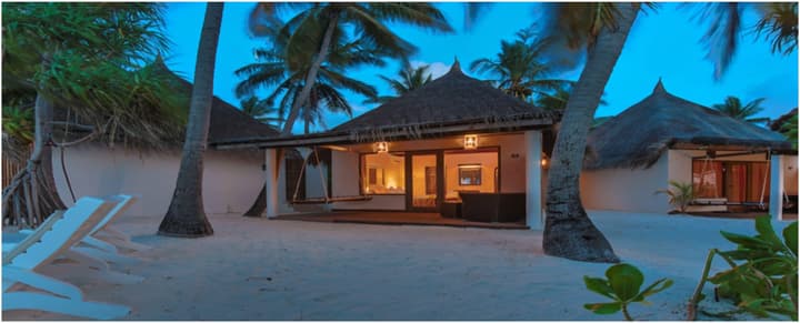 Angaga Island Resort & Spa