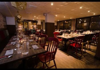 Langley Hotel Tango