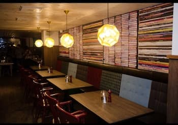 Langley Hotel Tango