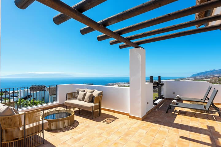Las Terrazas de Abama Suites