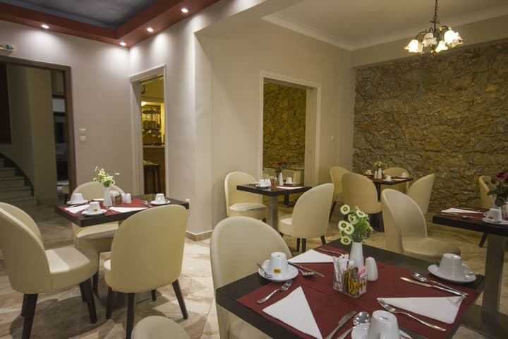 Ambrosia Suites & Aparts