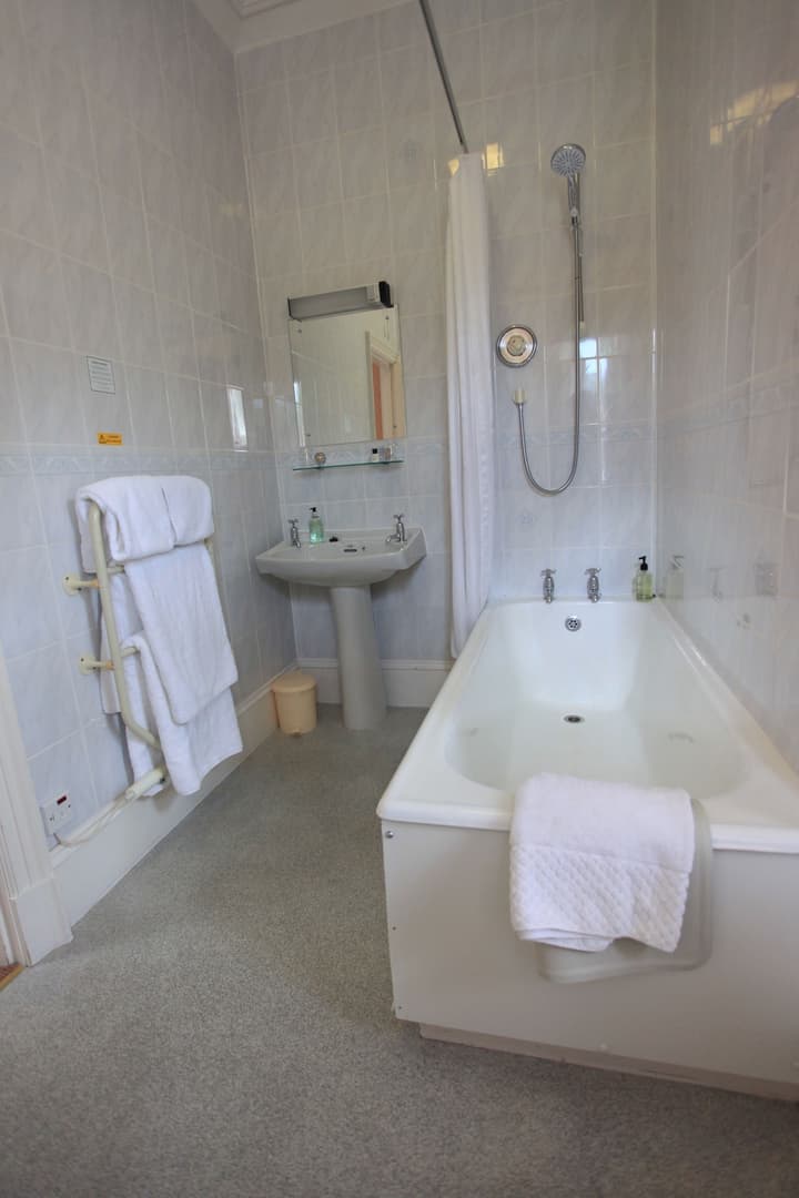 Ramnee Hotel