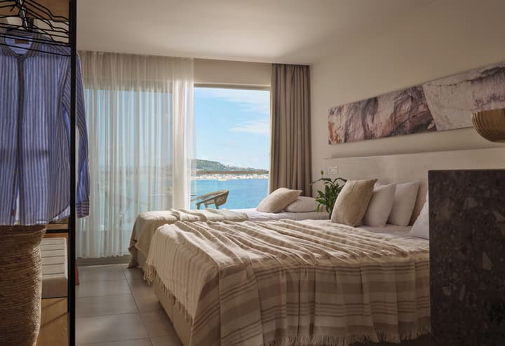 Ionian Hill Hotel