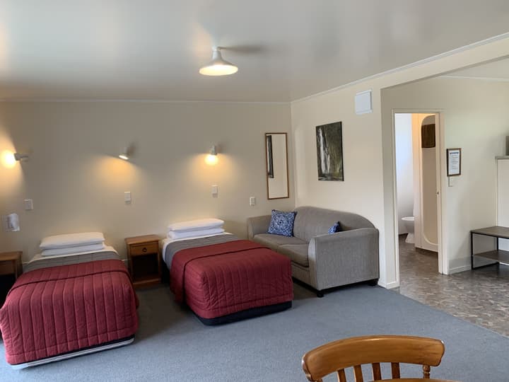 Amber Court Motel