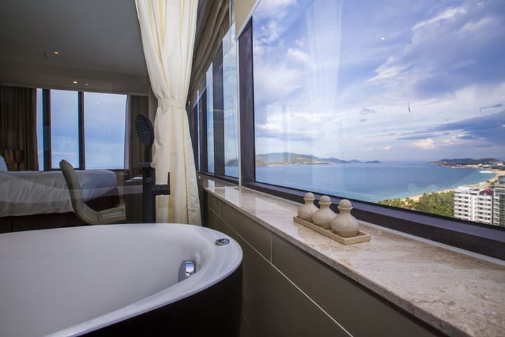 Alana Nha Trang Beach Hotel