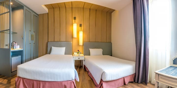 Royal Rattanakosin Hotel
