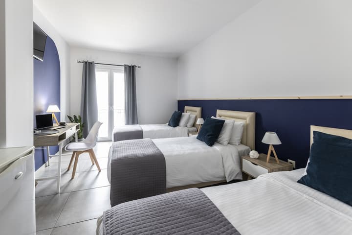 Hotel Kontes Comfort