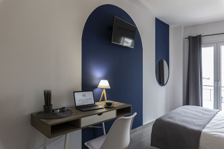 Hotel Kontes Comfort
