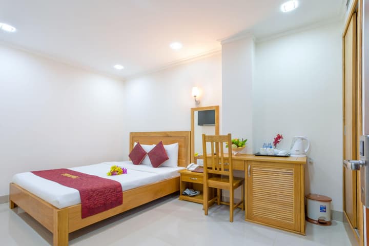 Thien Hai Hotel