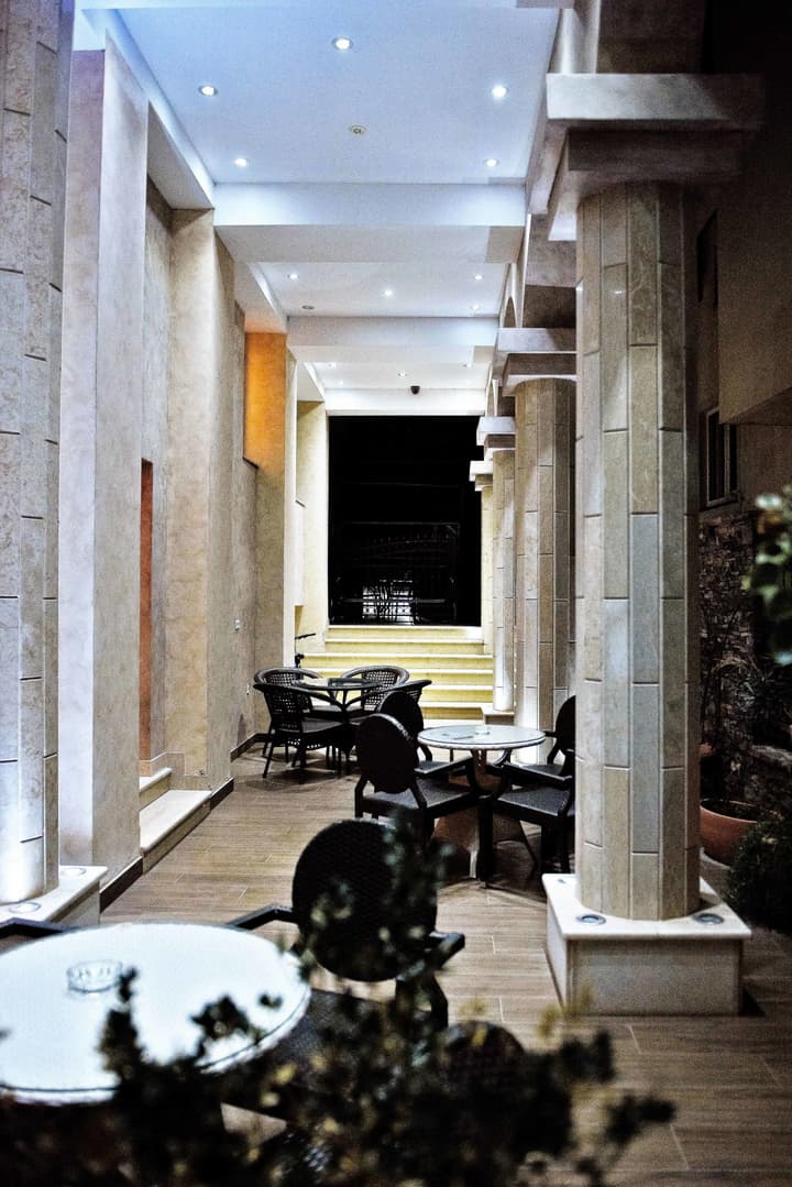 Hotel Flowers