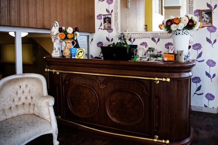 Hotel Flowers
