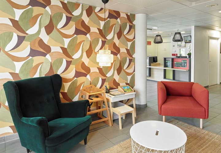 B&B HOTEL Paris Romainville Noisy-le-Sec