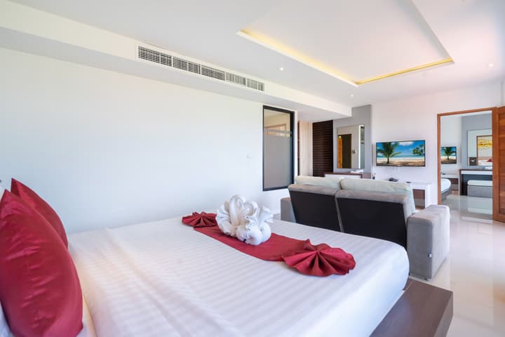Paripas Patong Resort