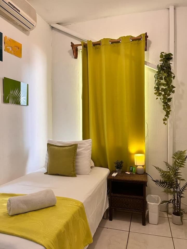 Panama House Bed & Breakfast