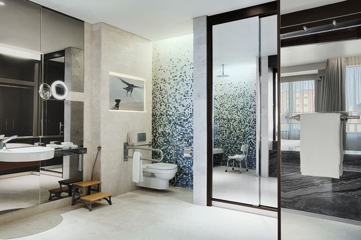 The Westin Doha Hotel & Spa