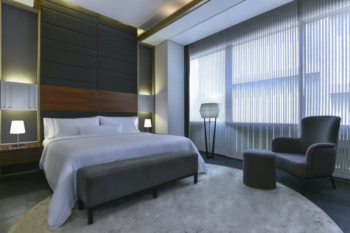 The Westin Doha Hotel & Spa