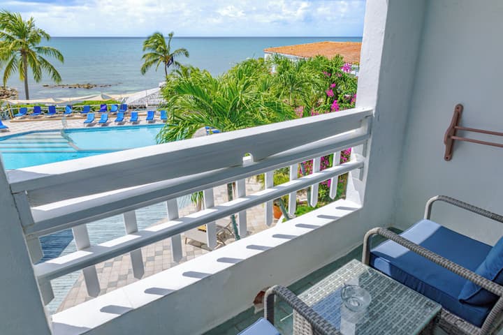 Ocean Point Beach Resort & Spa - Adults Only